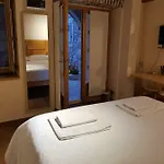 Dvori Svetog Mihaela Διαμέρισμα *