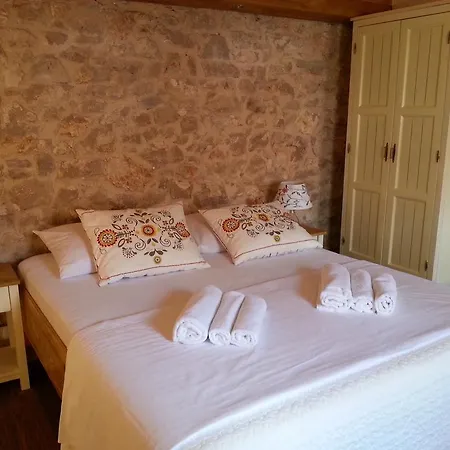 Dvori Svetog Mihaela דירה