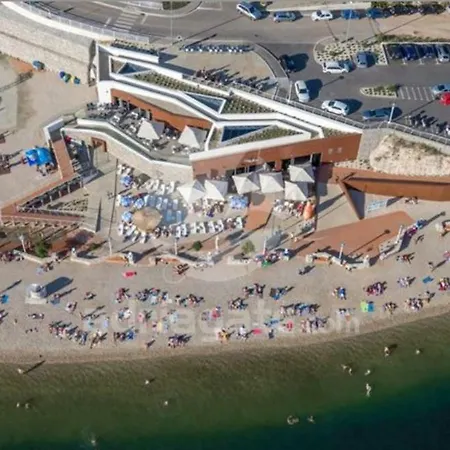 Dvori Svetog Mihaela * שיבניק