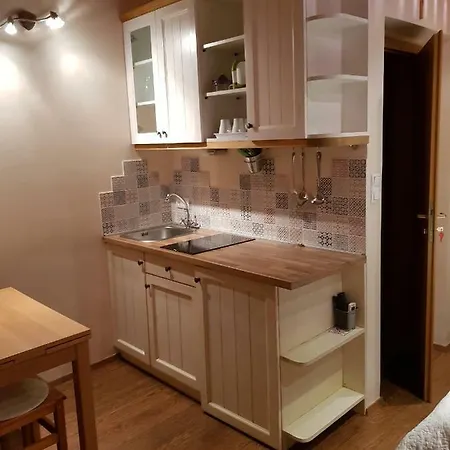 Dvori Svetog Mihaela Apartman *