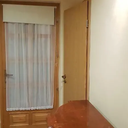 דירה Dvori Svetog Mihaela