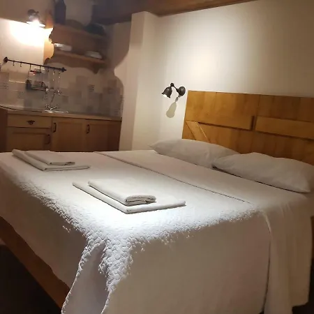 Dvori Svetog Mihaela דירה *