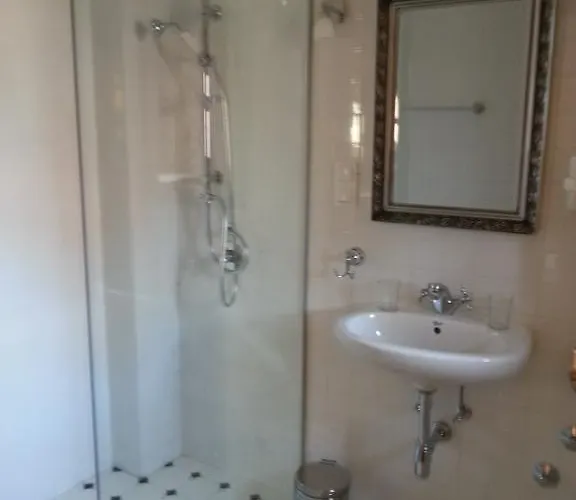 Dvori Svetog Mihaela