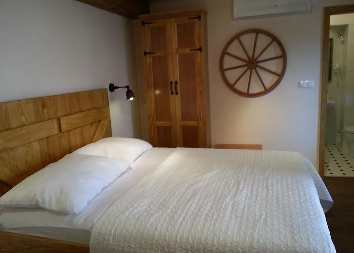 Dvori Svetog Mihaela Šibenik