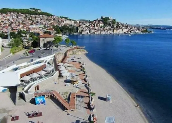 Dvori Svetog Mihaela Daire Šibenik