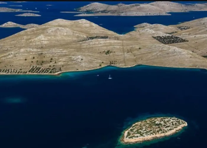 Dvori Svetog Mihaela Šibenik