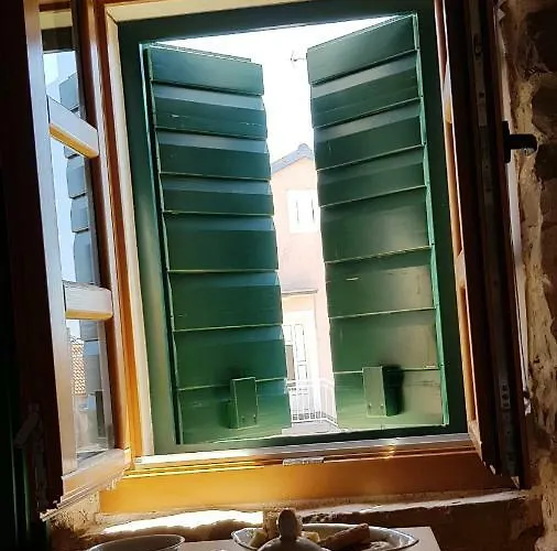 Dvori Svetog Mihaela Daire *