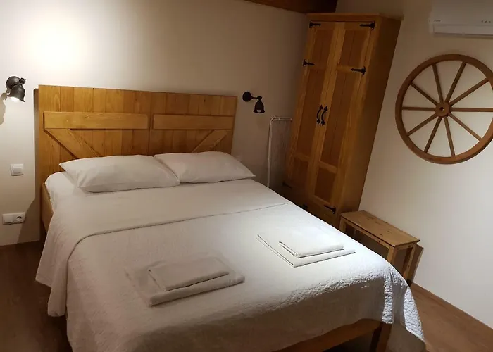 Dvori Svetog Mihaela *