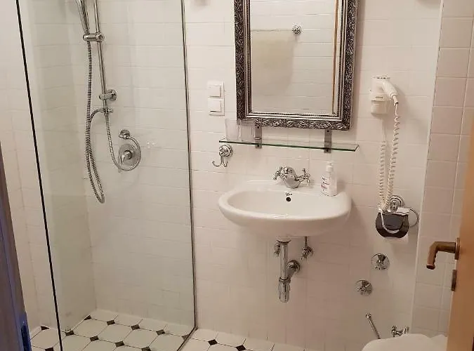 Dvori Svetog Mihaela Daire *